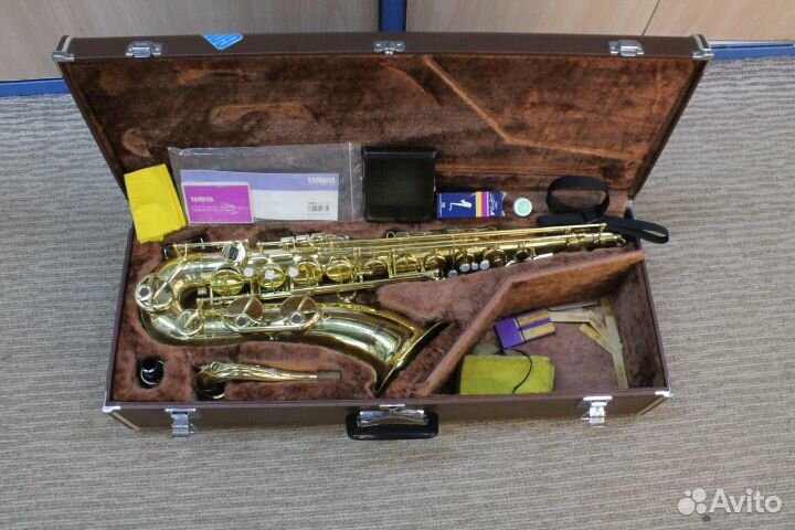 Саксофон тенор Yamaha 32