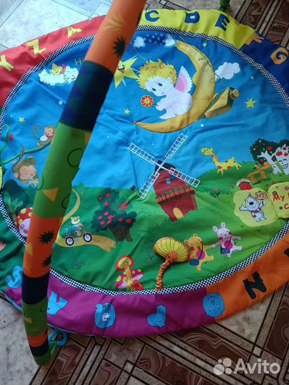 Развивающий коврик