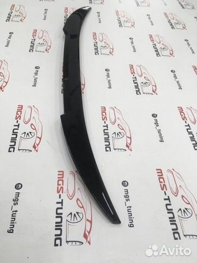 Спойлер черный M4 Style BMW 5 G30 (Тайвань)