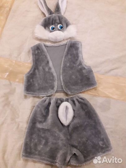 Новогодний костюм зайчика
