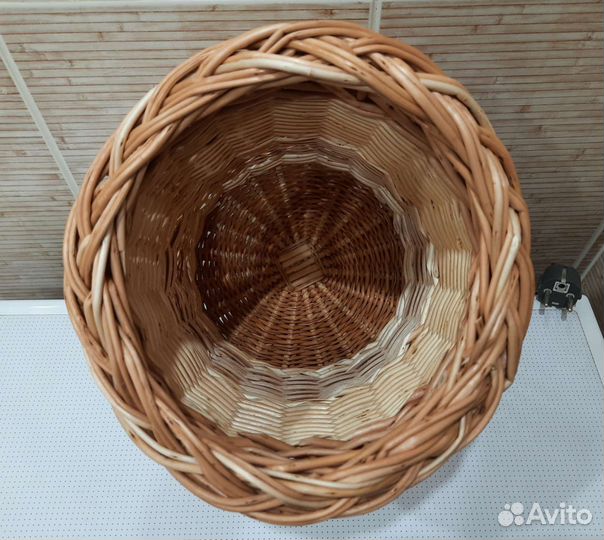 Плетёная из ивы ёмкость для кухни, объём 3 л