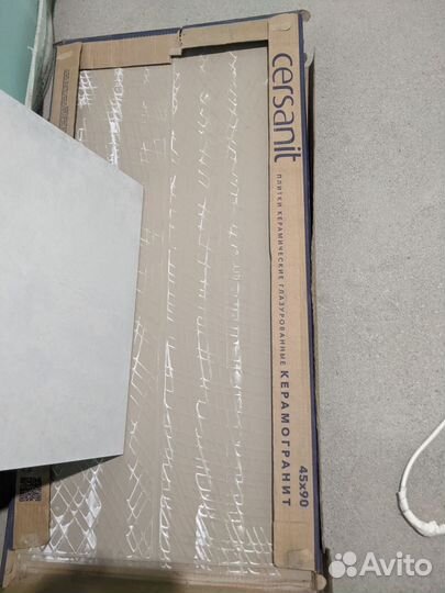 Плитка керамогранит 45*90 новая