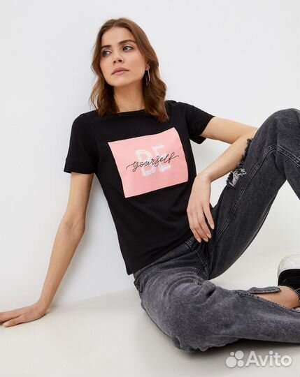 Футболка женская