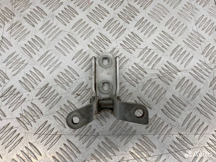 Б/У петля двери задний левый Chevrolet Cruze J300