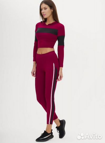Костюм для фитнеса новый женский
