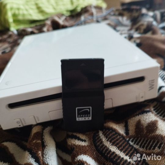 Игровая приставка Nintendo модель 001