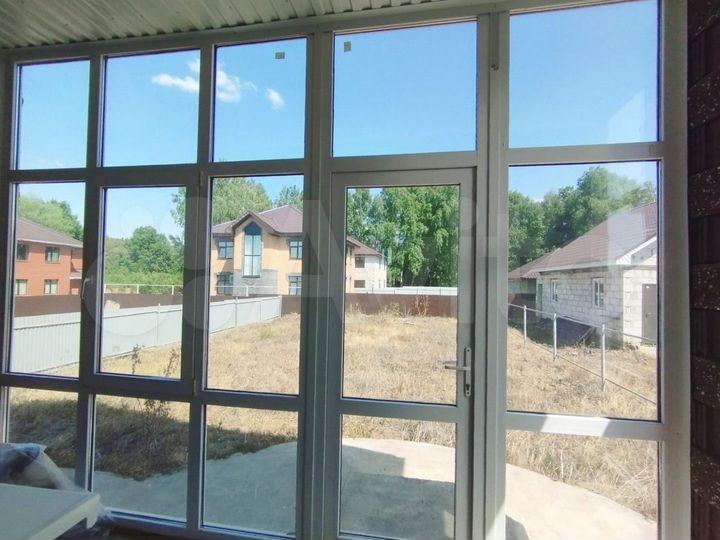 Коттедж 216 м² на участке 8 сот.