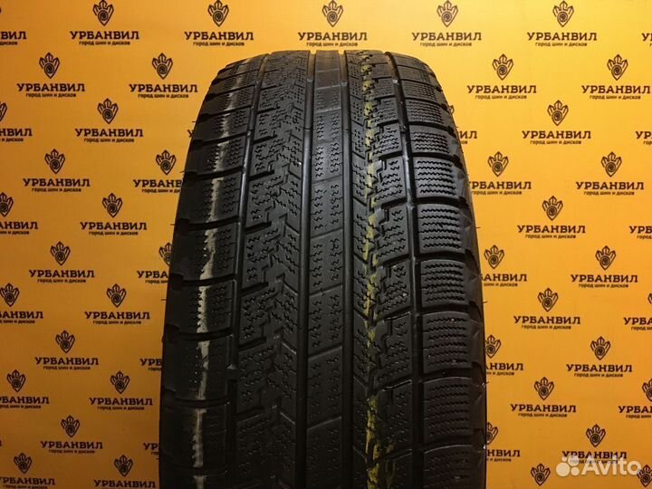 Roadstone Winguard Ice 215/60 R16 95Q