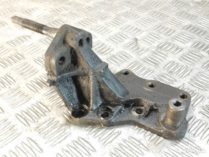 Кронштейн двигателя Kia Magentis 2000-2005