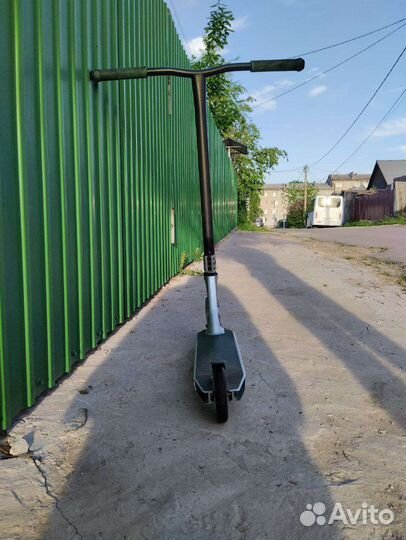 Самокат Mongoose