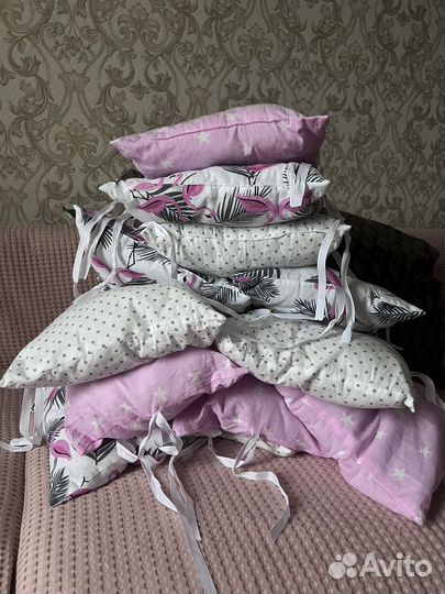 Бортики на кроватку подушки