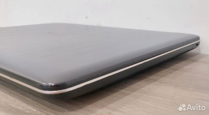 Asus X540M 4ядра/256 ssd/8озу/2гб