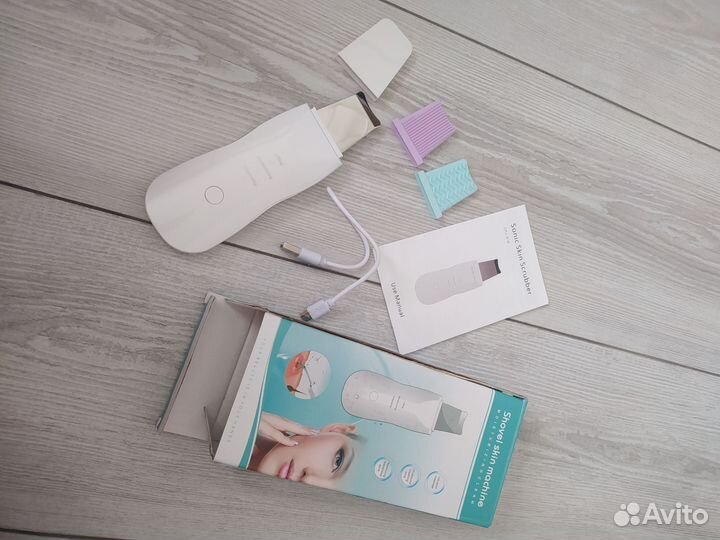 Прибор для ультразвуковой чистки лица