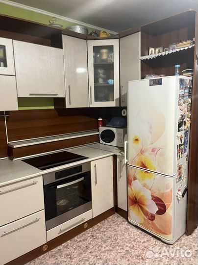 Кухонный гарнитур угловой