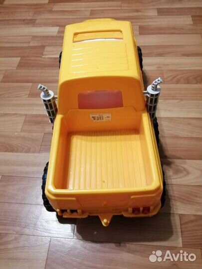 Машинка игрушка