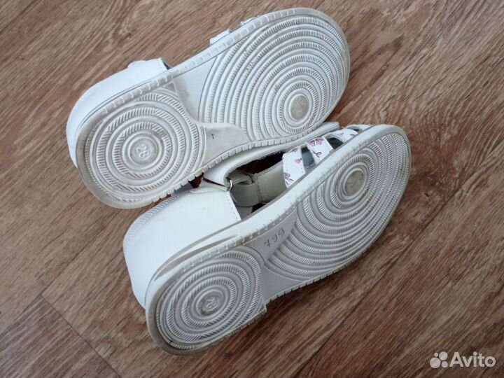 Сандалии для девочки 28 размер