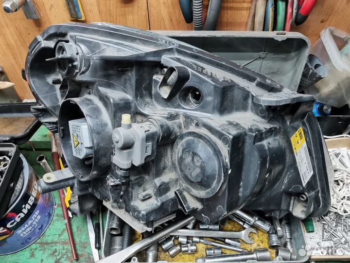 Фара nissan dualis