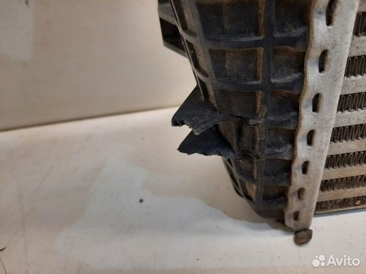 Интеркулер левый Porsche Cayenne 3 2018-2021