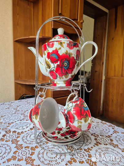 Сервиз чайный красные маки на 6 персон