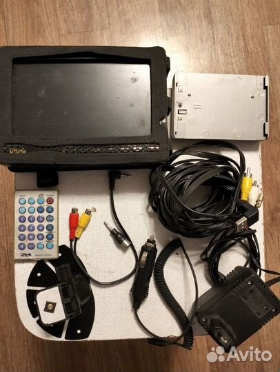 Автомобильный телевизор Vitek 5008