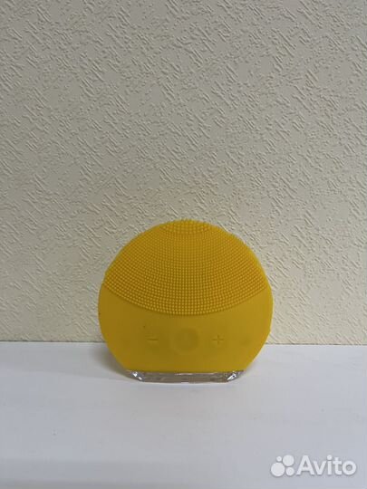 Электрическая силиконовая щётка для очистки лица