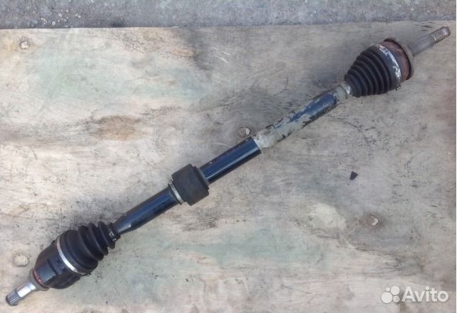 Привод правый на Тойоту Короллу E120