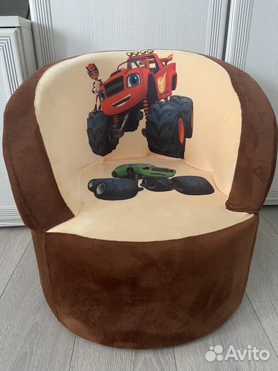 Детское кресло