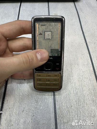 Nokia 6700 Classic