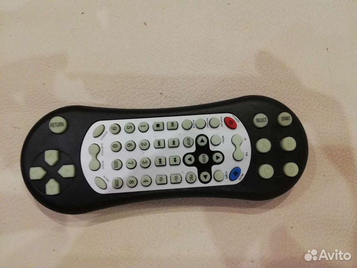 Монитор на подголовник с пультом