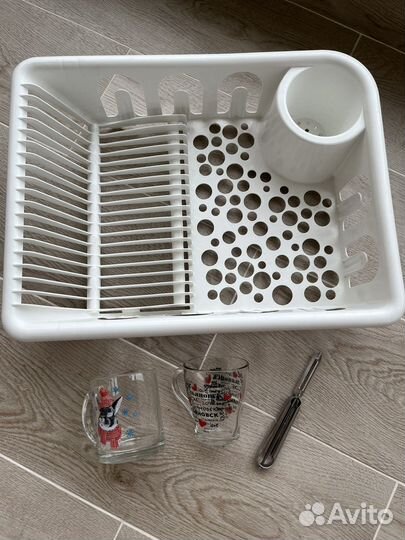 Сушилка для посуды IKEA, кружки