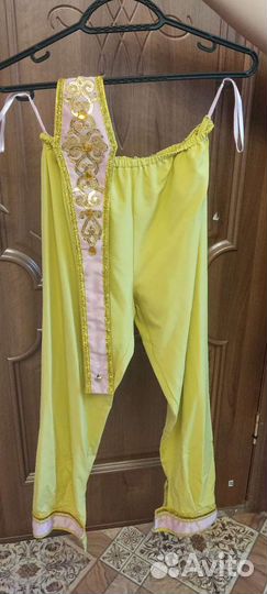 Костюм национальный танцевальный