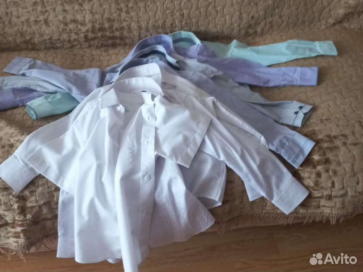 7 рубашек школьных