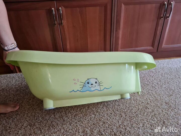 Ванночка для купания со сливом