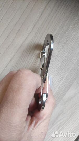 Карабин открывалка