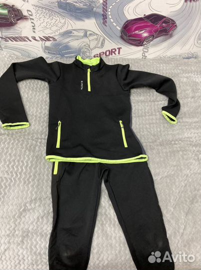Спортивный костюм