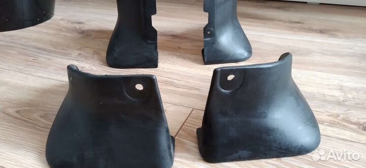 Брызговики Toyota Probox