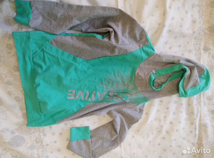 Спортивный костюм женский