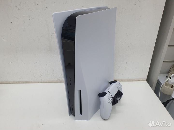 Игровая консоль PlayStation 5 новая CFI-1200A