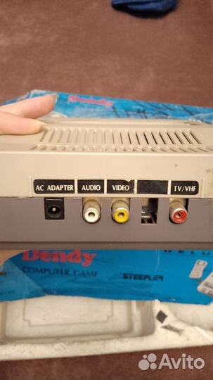 Игровая приставка dendy