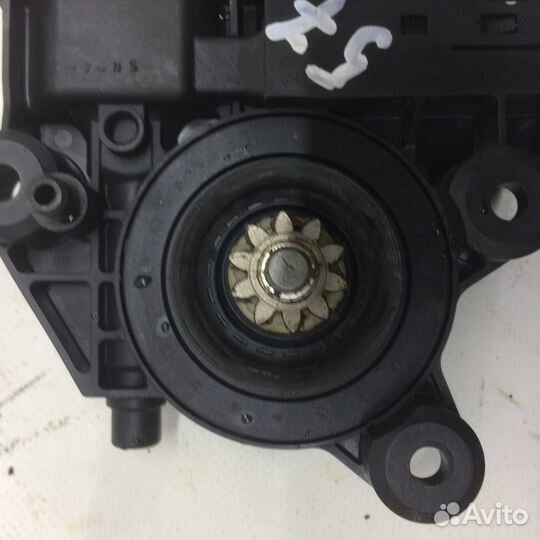 Моторчик стеклоподъемника Флюенс 2012г с модулем