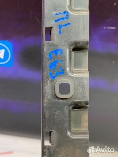 Крепление порога левое Bmw 6 E63 N52B30 2008