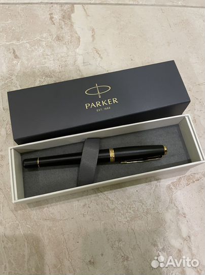 Перьевая ручка parker