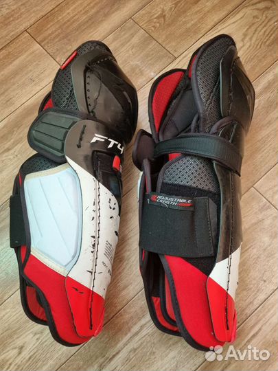 Щитки хоккейные Reebok К7 12 и сcm FT4 14