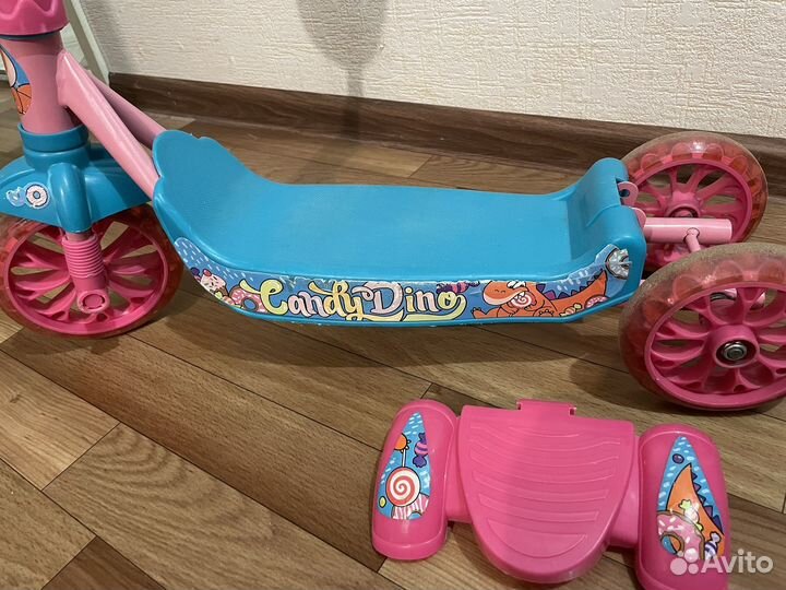 Самокат детский трехколесный для девочки