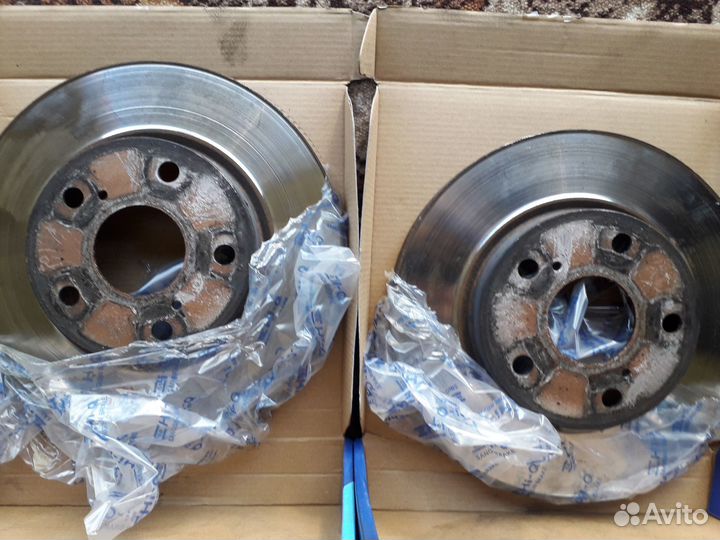 Запасные части Toyota Corolla