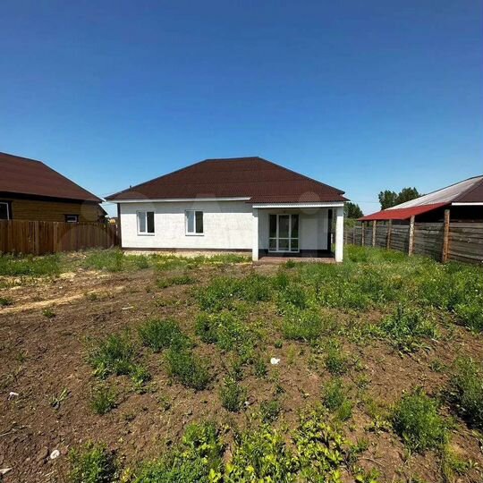 Дом 180 м² на участке 9 сот.