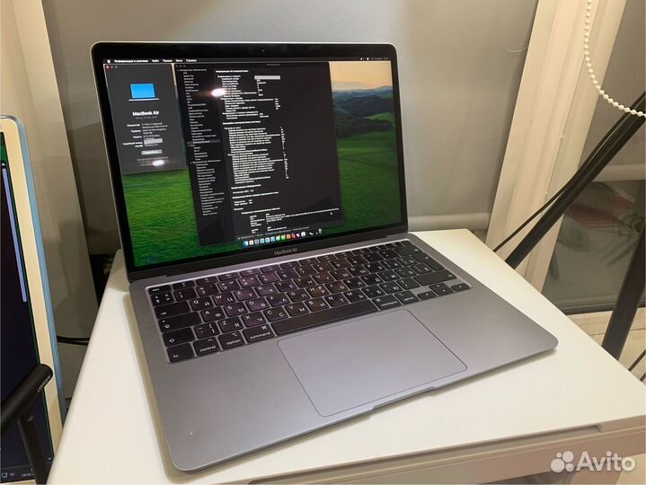 Apple MacBook air 13 2020 i3 8gb 256gb