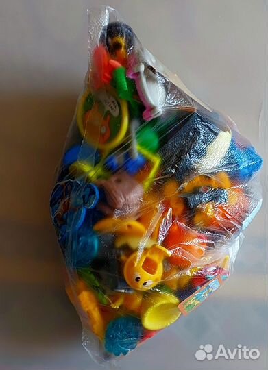 Игрушки из киндера