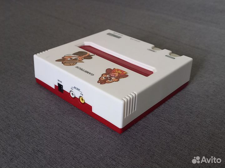 Игровая приставка 8 bit Gametech Neo Fami