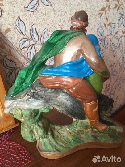 Статуэтка Иван царевич на сером волке гипс